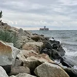 Nadbaltycki Swit - Gdynia 公寓 *
